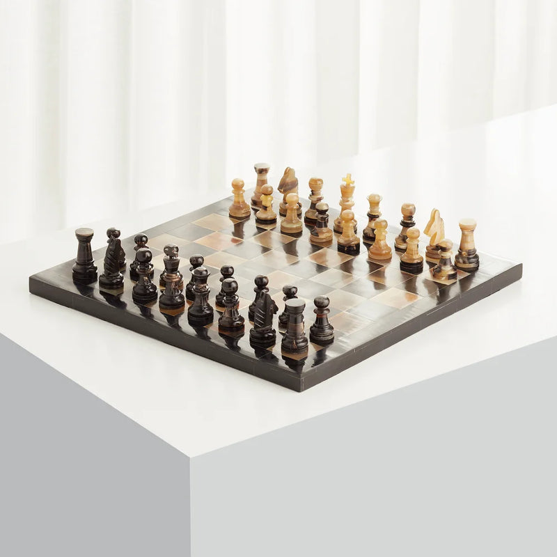 Checkmate Chess Board | Horn