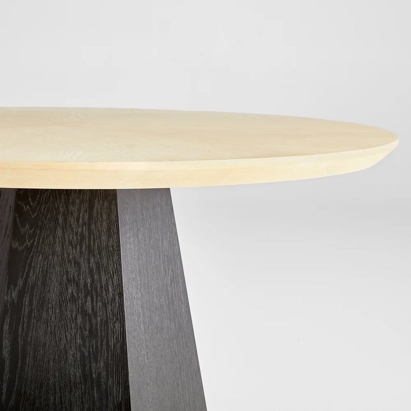 Lamu Dining Table | Natural Oak - Black